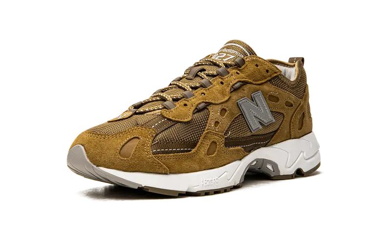 New Balance 827 “Thisisneverthat” (ML827KNT)