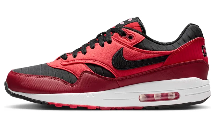 Nike Air Max 1 “Cincinnati Reds”: prijs & maten vergelijken