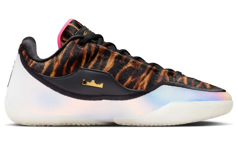 nike-lebron IO1115-100