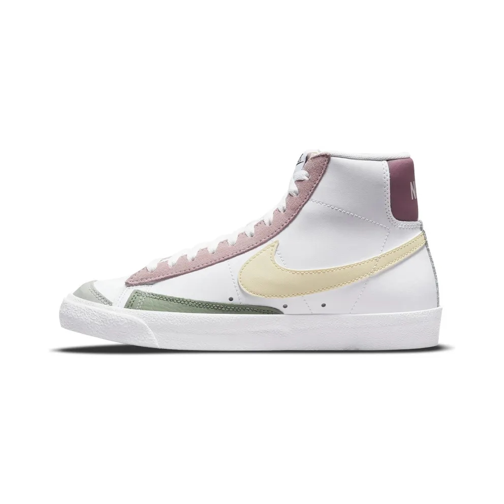 Nike Blazer Mid ’77 White (DN5052-100)