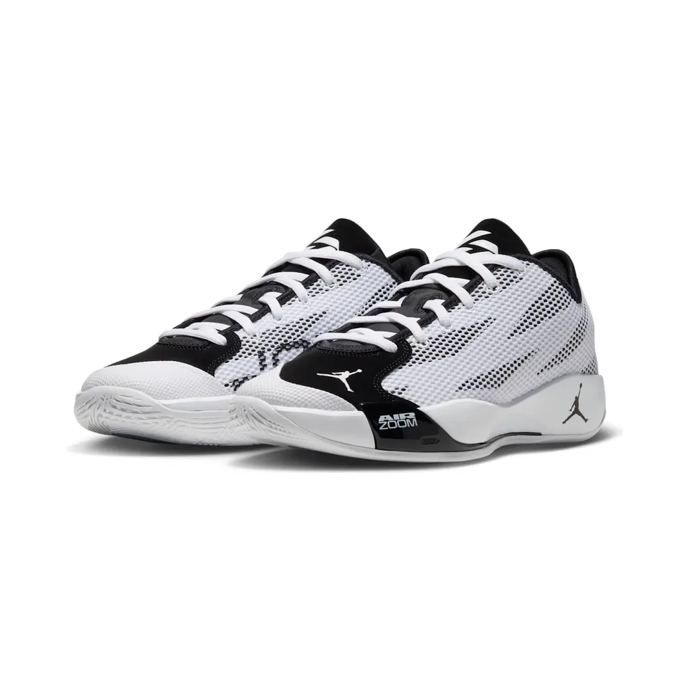 Jordan Luka .77 – “White / Black” (IF1610-104)