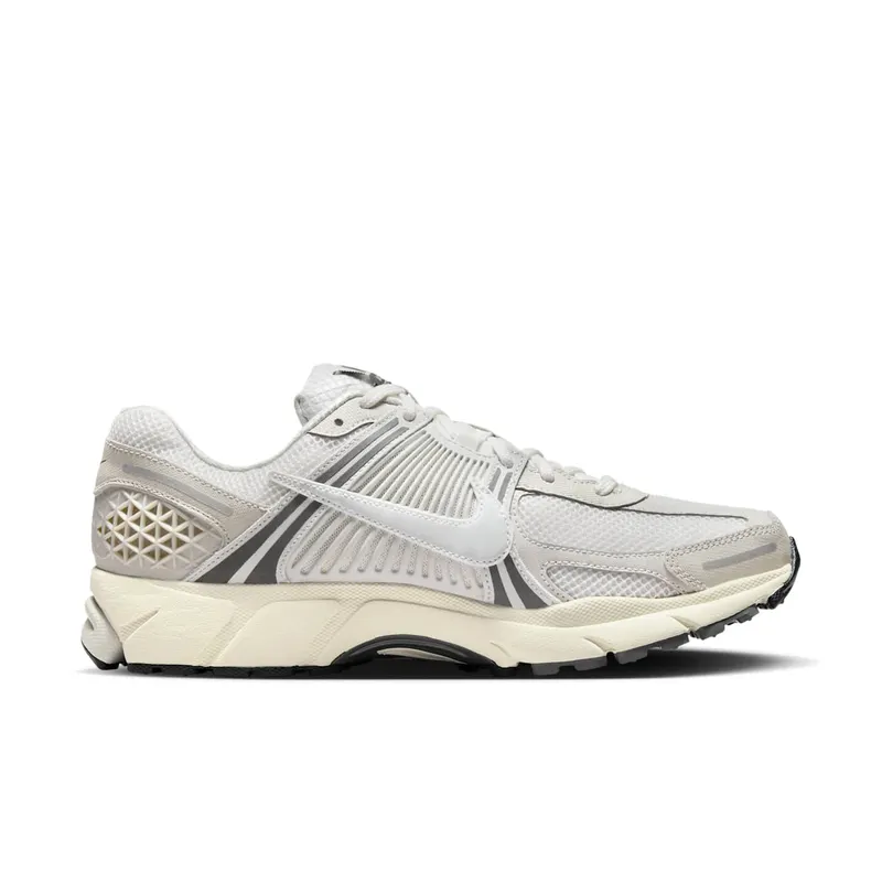 Nike Zoom Vomero 5 “Platinum Tint” (HF0731-007)