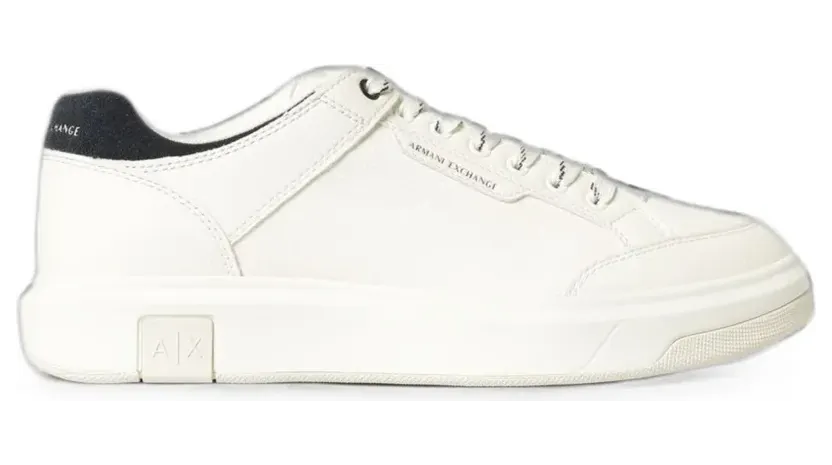 Emporio Armani Exchange Sneakers met logo-patch – Zwart (XM001722AF17540)