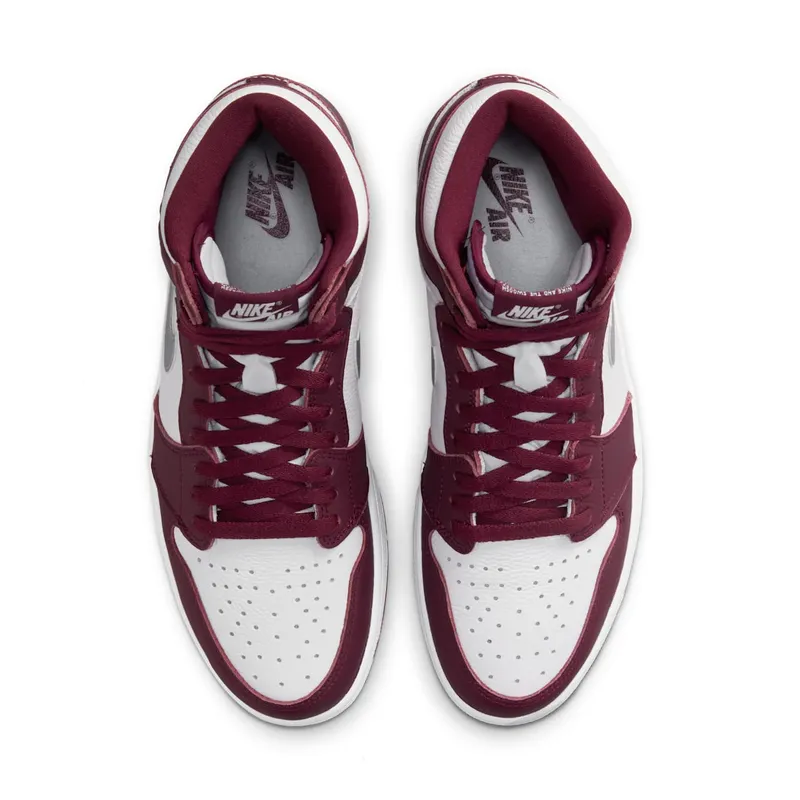Jordan 1 Retro High OG Bordeaux (GS) (555088-611)