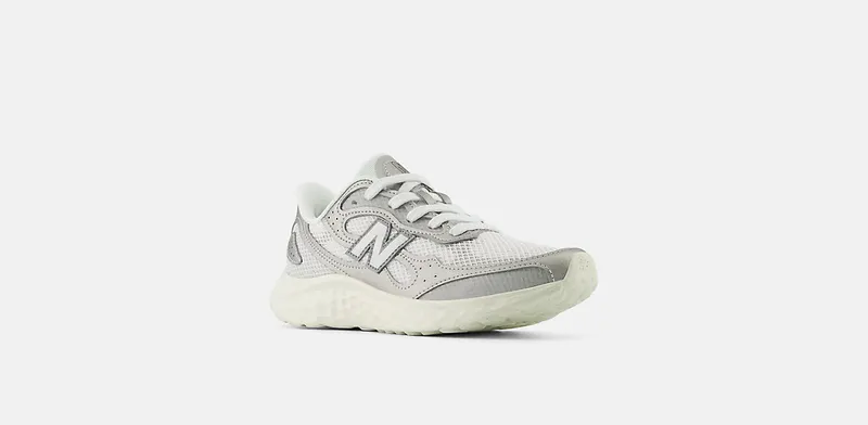New Balance Fresh Foam Arishi v4 Silver Metallic Reflection White (WARISTS4)