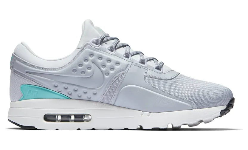 nike-air-max 881982-002