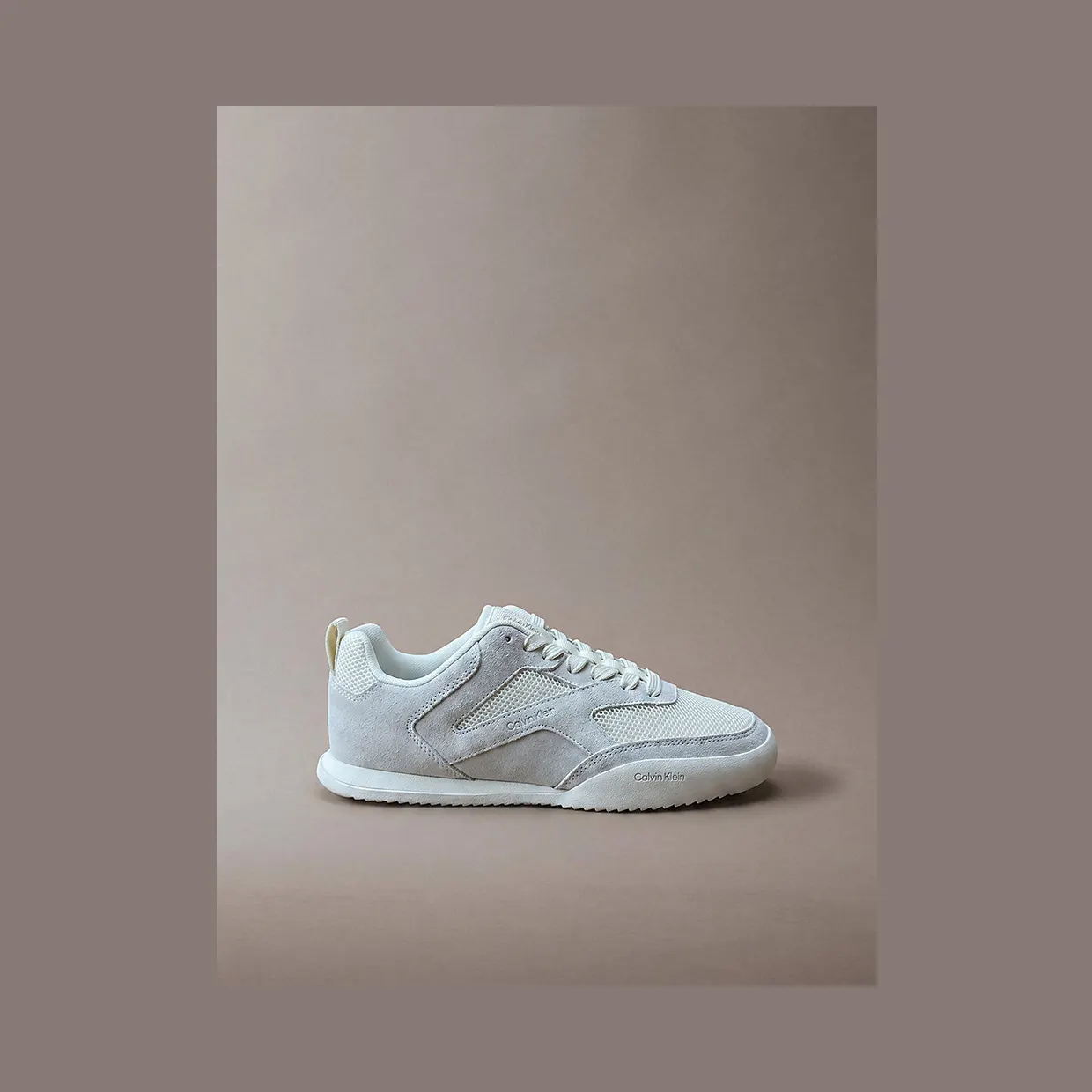 Calvin Klein Ck Kayla – Suede Runner “MARSHMALLOW” (HW0HW03100YBJ)