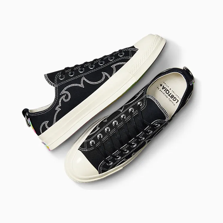 converse-chuck-taylor-all-star A10215C