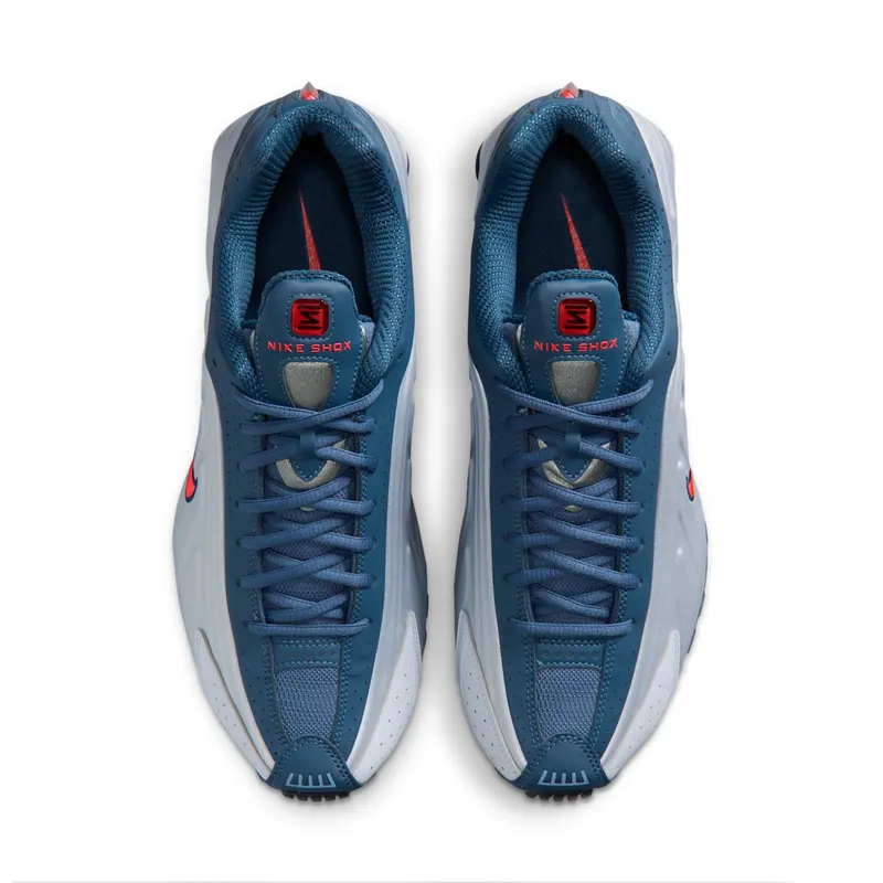 Nike Shox R4 “Football Greyq” (HQ1988-012)