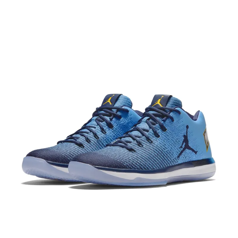 Jordan XXX1 Low Marquette University Blue/Amarillo-Midnight Navy (897564-406)