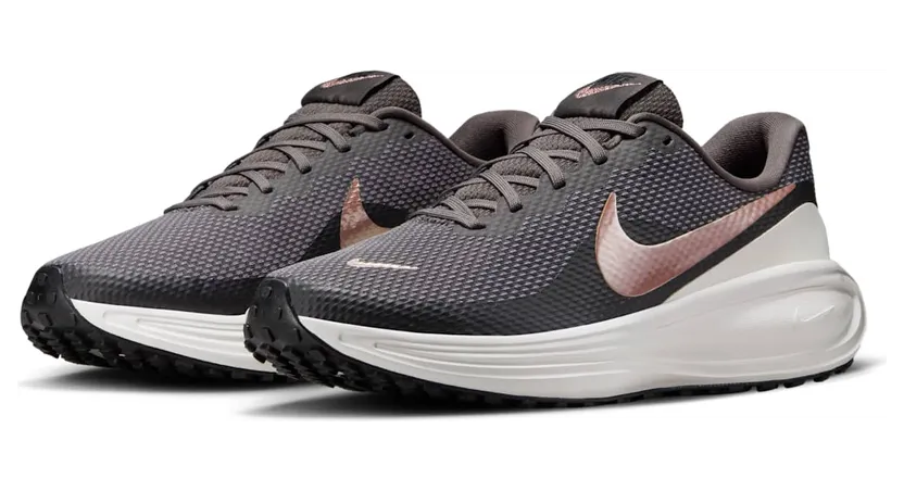 nike-revolution HJ8485-200