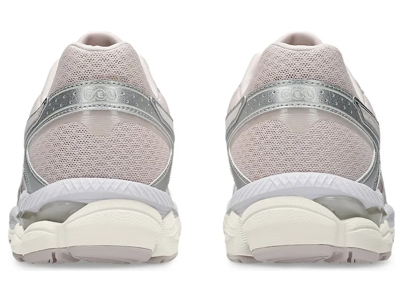 asics-gel-cumulus 1203B218-700