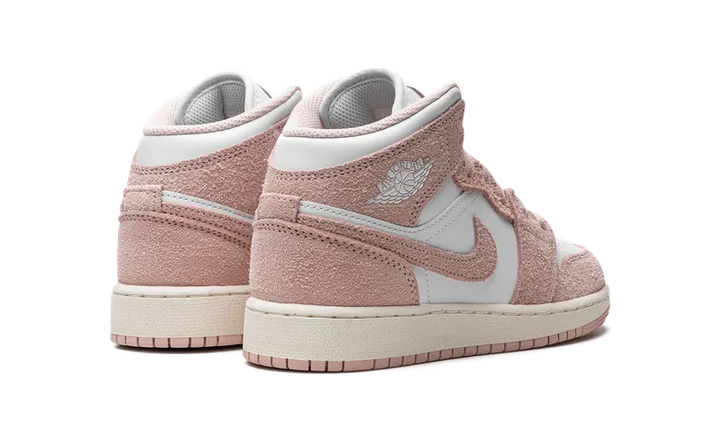 Air Jordan 1 Mid SE GS “LEGEND PINK” (FN7432-161)