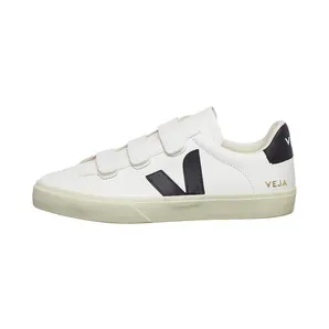 Veja Recife Logo Extra White / Black (RC0502790B)