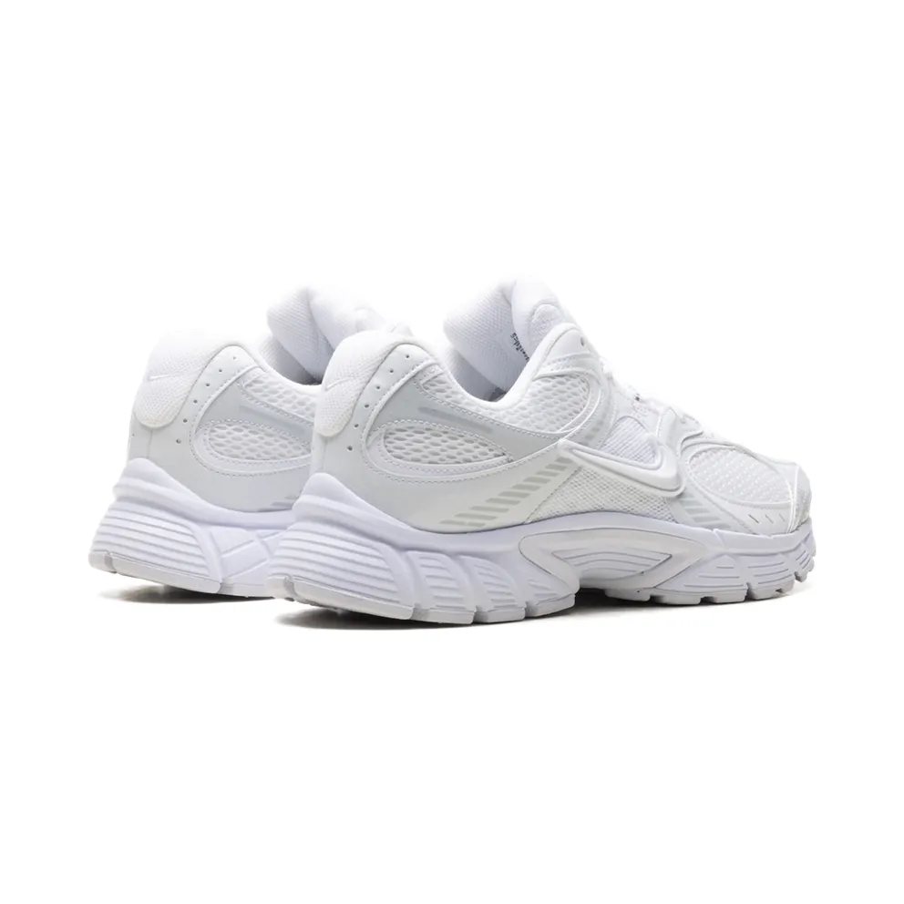 Nike V5 RNR “White Metallic Silver” (HJ5228-101)