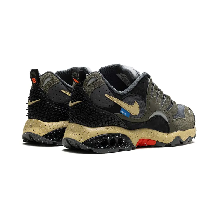 nike-air-humara FN7546-300