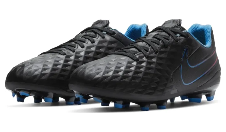 Nike Jr. Tiempo Legend 8 Academy MG Fußballschuh für verschiedene Böden für jüngere/ältere Schwarz (AT5732-090)