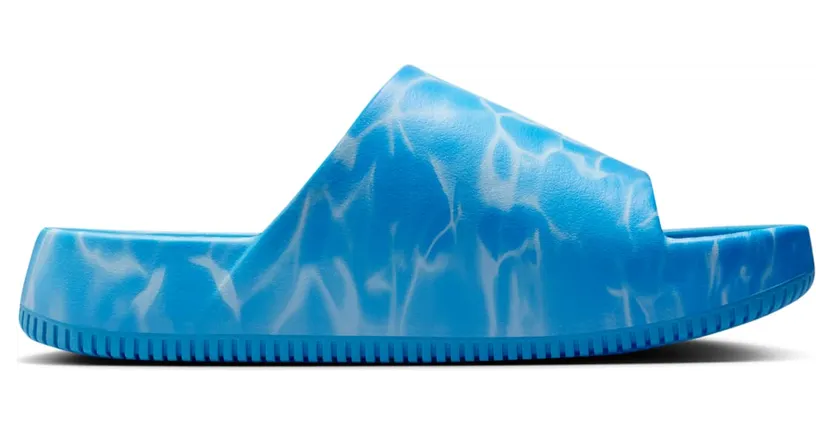 nike-calm HQ1125-400
