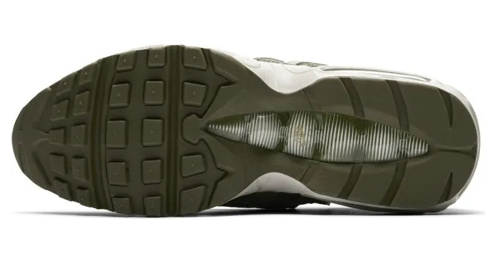 nike-air-max 749766-303