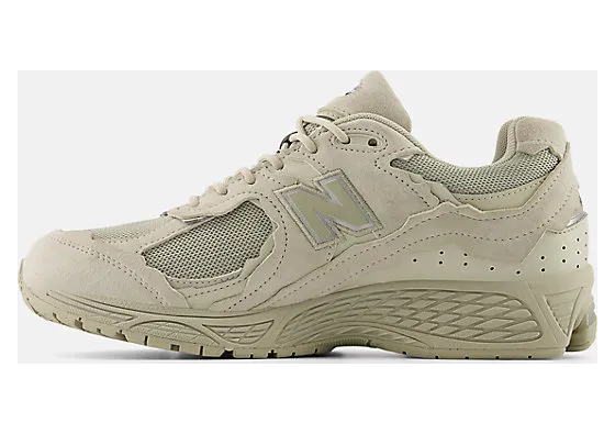 new-balance-2002r U2002DXC