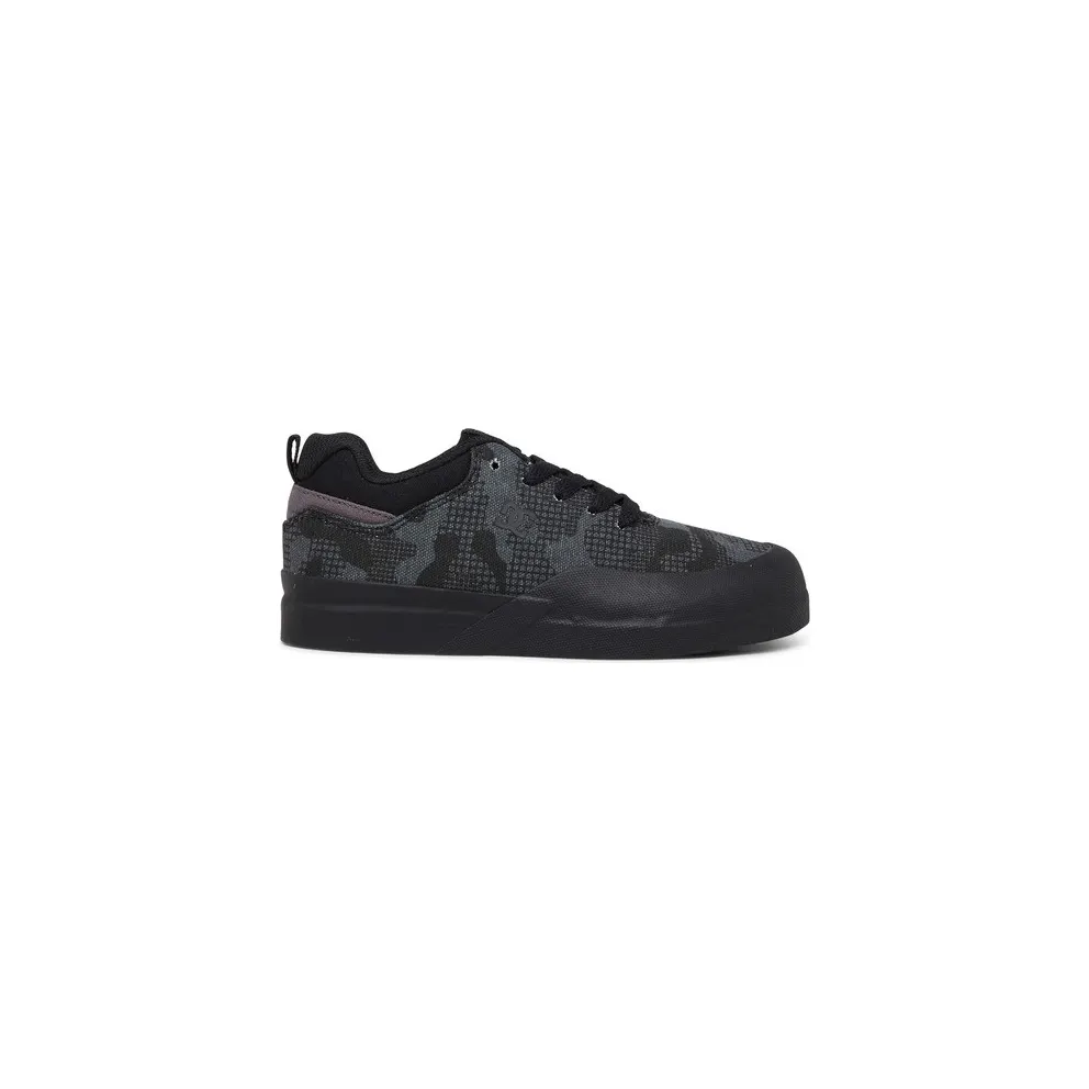 DC DC Infinite Black (ADBS300354blo)