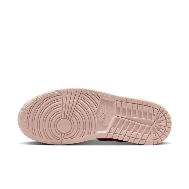 Air Jordan 1 Low “Strawberry MIlkshake” (IB8156-133)