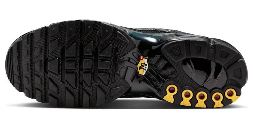 nike-air-max IQ0301-070