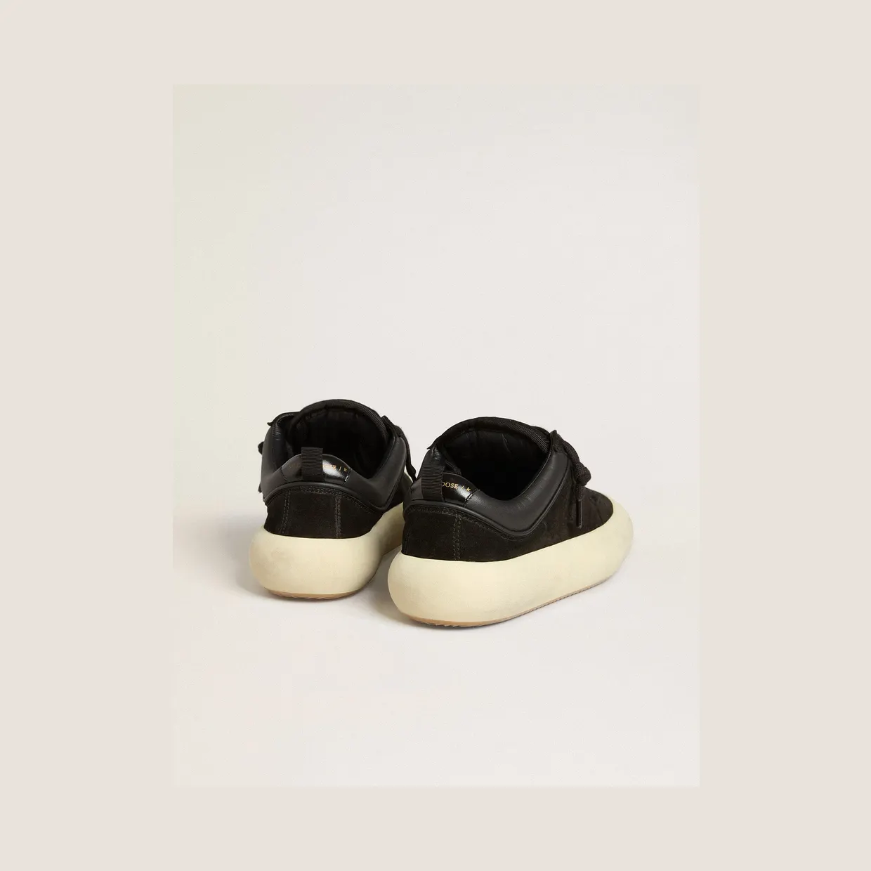 Golden Goose Space-Star Cube In Black Suede With Perforated Star (GMF00807.F007093.90100) (4)