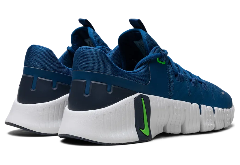 nike-free DV3949-401