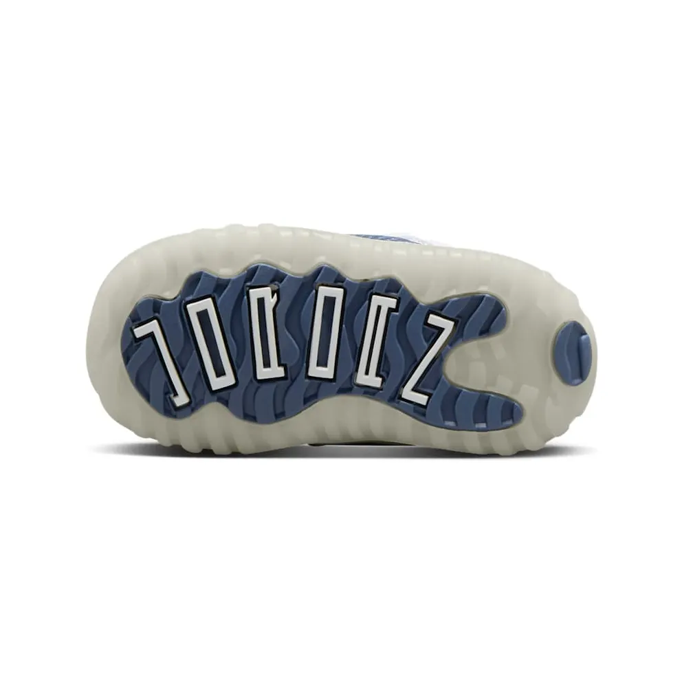 Air Jordan 11 Retro Low TD “Midnight Navy” (FV5120-104)