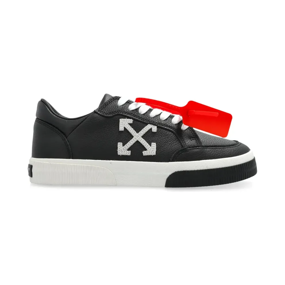Off-White New Low Vulcanized Sneakers – Schwarz (OWIA288C99LEA0021001)