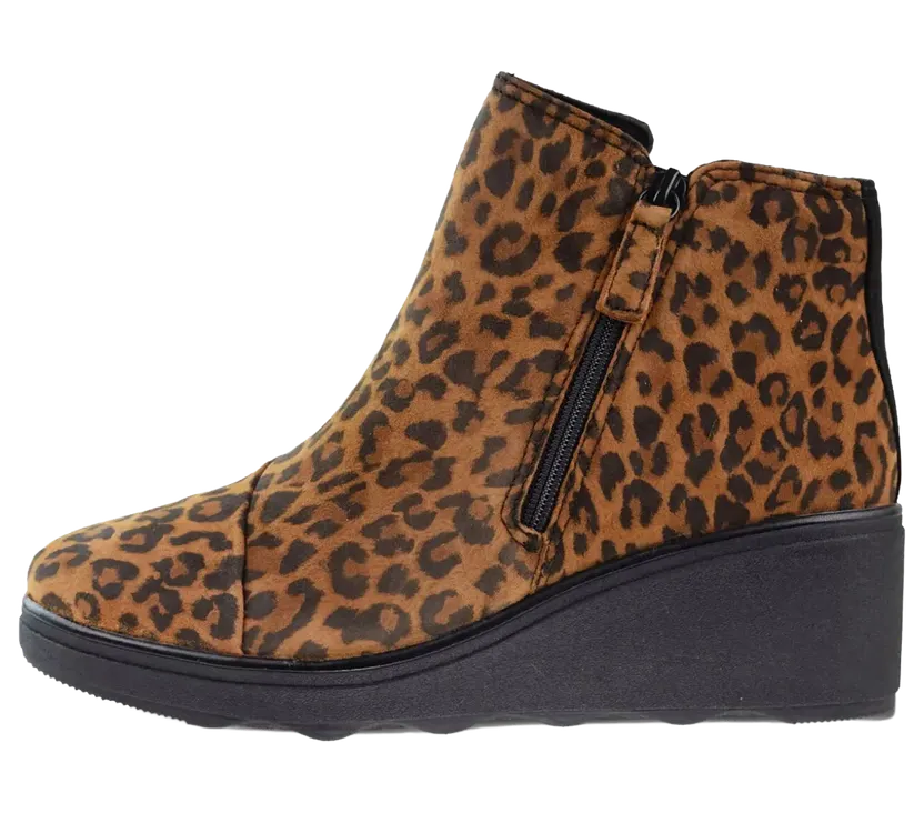 Clarks Mazy Eastham “Leopard Print” (26156755)