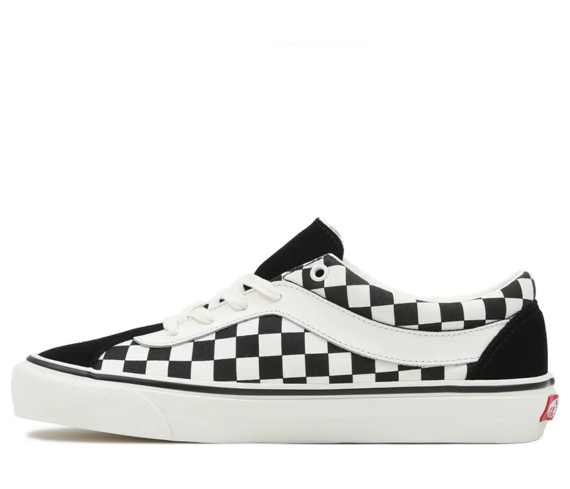 vans-bold VN0A3WLPR6R