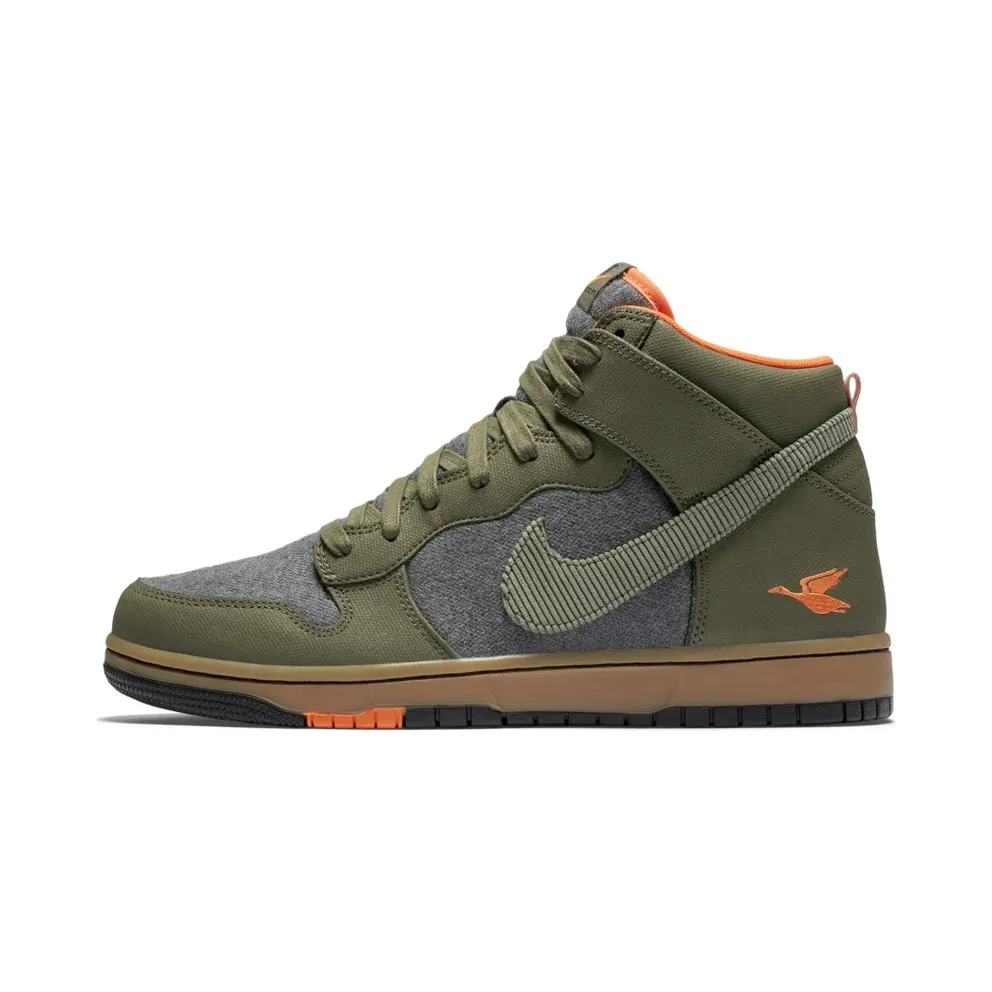 Nike Dunk CMFT Swoosh Social Club Olive Medium Olive/Gum Light Brown-Total Orange-Black (705433-200)
