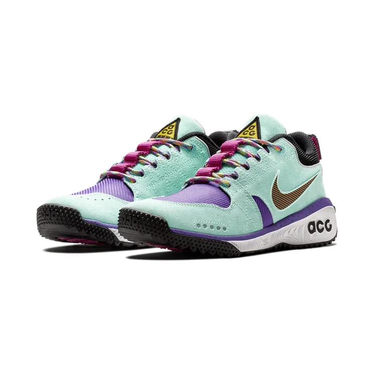 nike-acg AQ0916-300
