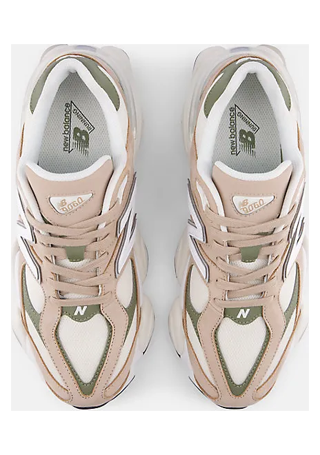 New Balance 9060 “Mindful Grey / Dark Olivine”: monster stampt door (3)