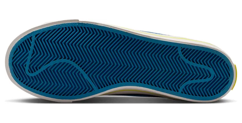 nikecourt DA5380-402