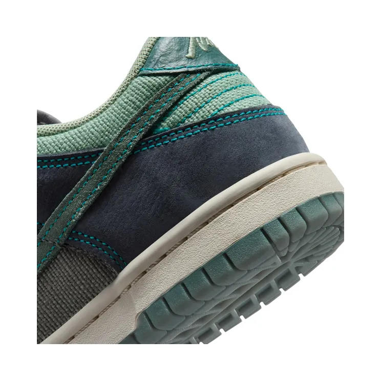 nike-dunk IO9743-001