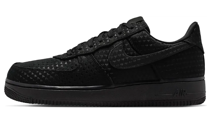 Nike Air Force 1 “Valentine’s Day – Triple Black (2026)” (IB6836-001)