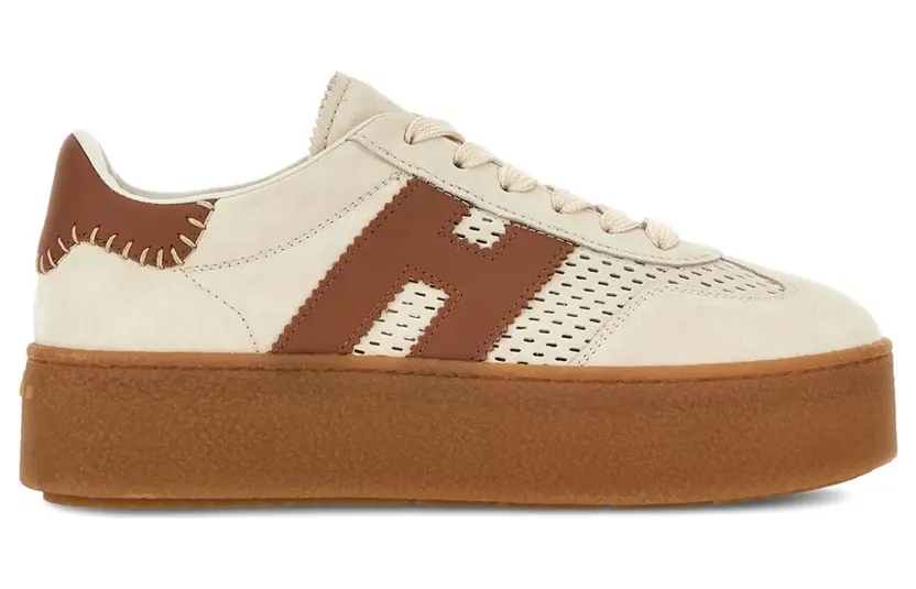 Hogan H698 sneakers met perforaties en plateauzool – Beige (HXW6980FY60UXH)