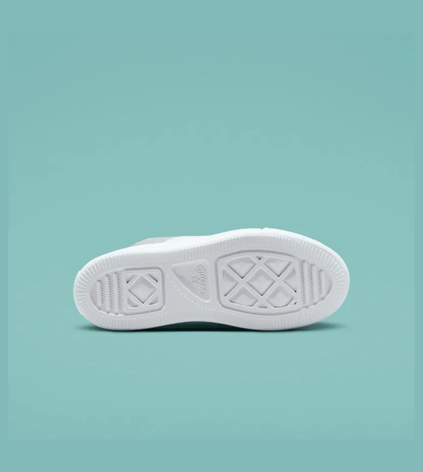 converse-chuck-taylor-all-star A01739C