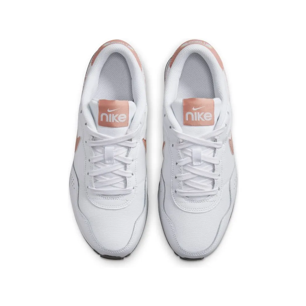 Nike MD Valiant SE Older Kids’ White (DM1273-100)