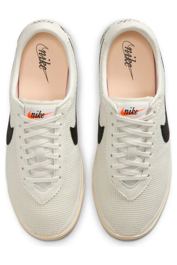 nike-astro-grabber II1248-100
