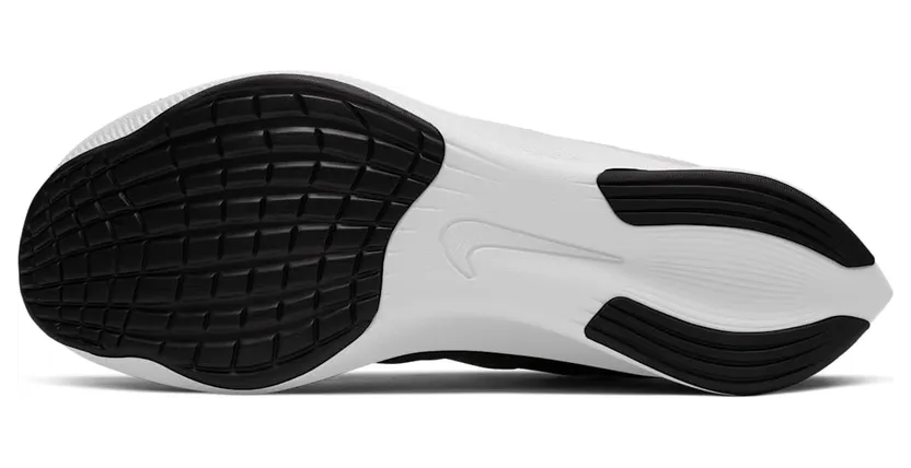 nike-zoom AT8240-007