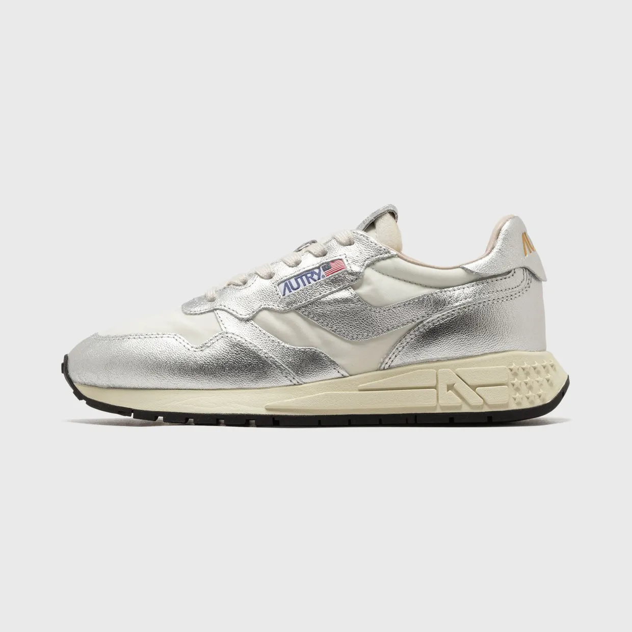 Autry Reelwind Low WMNS “Lamlea / Nyl White / Silver” (WWLWAN01)