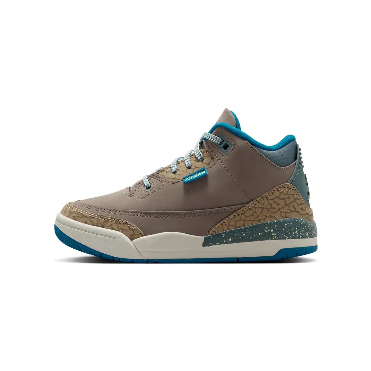 air-jordan-3 IB7064-001