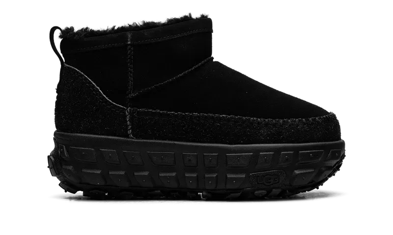 Ugg Venture Daze Ultra Mini Boot “Black” (1158200-BBLC)