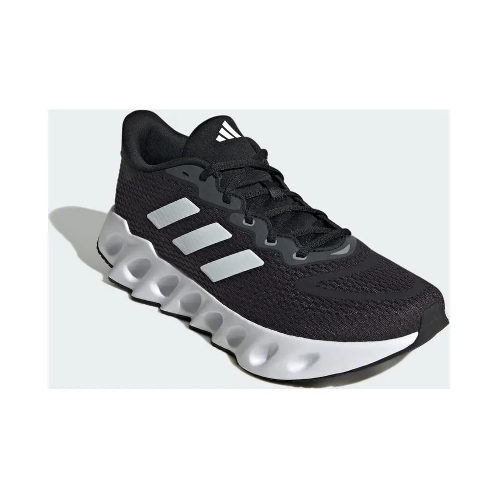 Adidas Switch Run “Black / White” (IF5720)