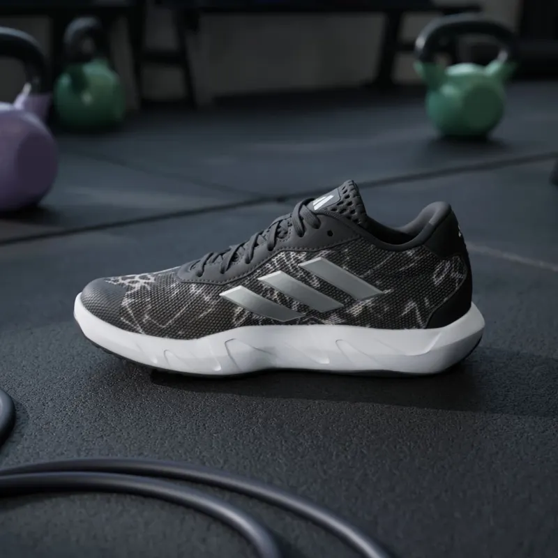 Adidas Amplimove Trainer Core Black / Matte Silver / Cloud White (IH5271)