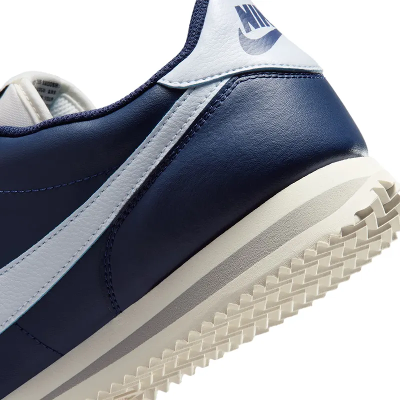 Nike Cortez Midnight Navy / Sail / Light Smoke Grey (DM4044-401)